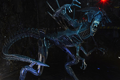 Aliens - Xenomorph Queen Ultra Deluxe Action Figure