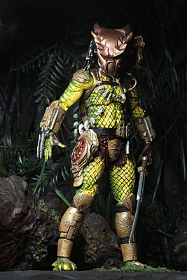 Predator - Elder the Golden Angel Ultimate Action Figure (51573)