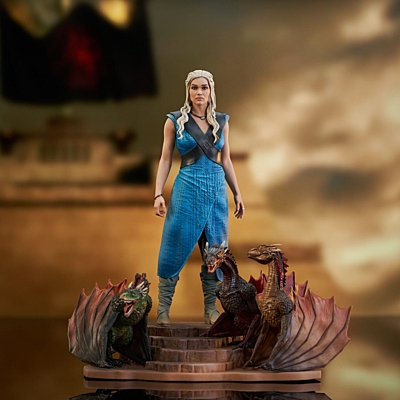 Game of Thrones - Daenerys Targaryen Deluxe Gallery PVC soška 24 cm