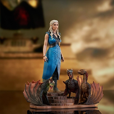Game of Thrones - Daenerys Targaryen Deluxe Gallery PVC soška 24 cm